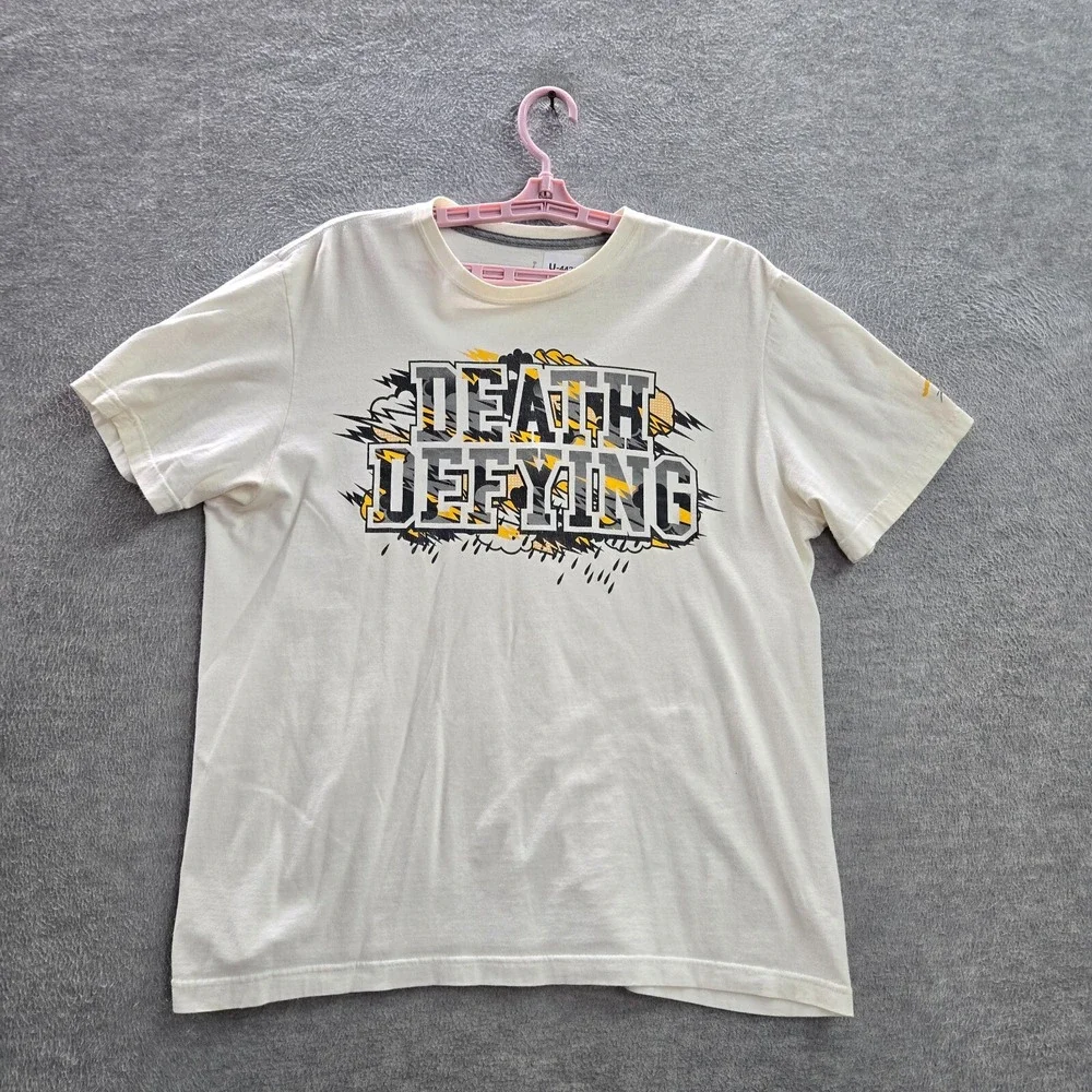 Air‎ Jordan Men Shirt Large White Death Defying Logo Crew Neck Short Sleeve Tee